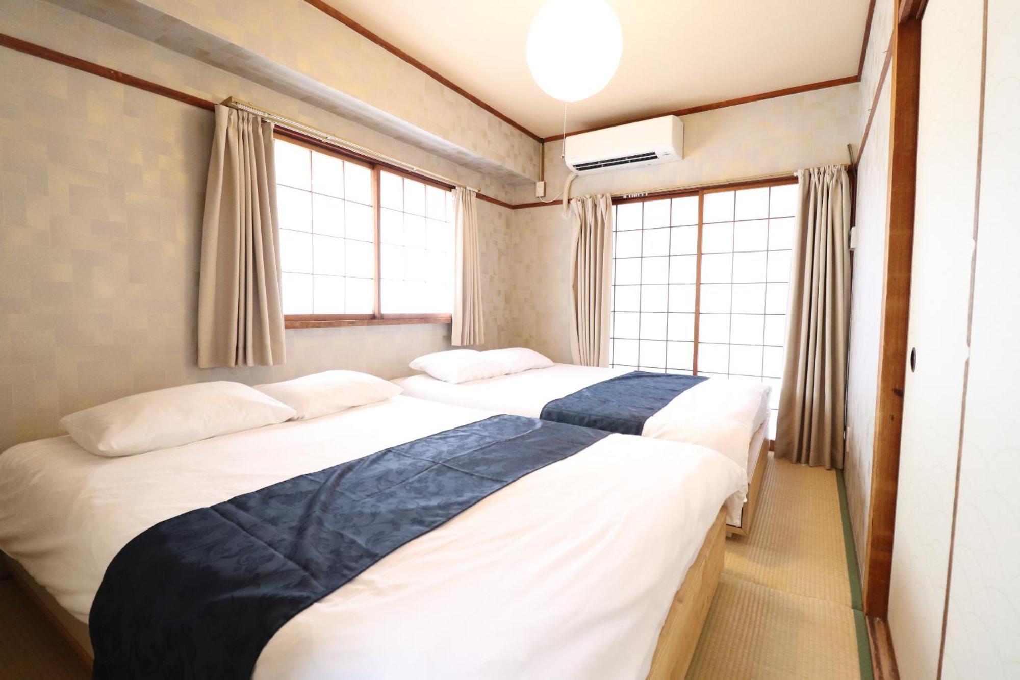 Sankopoyuu Nippombashi * โอซาก้า
